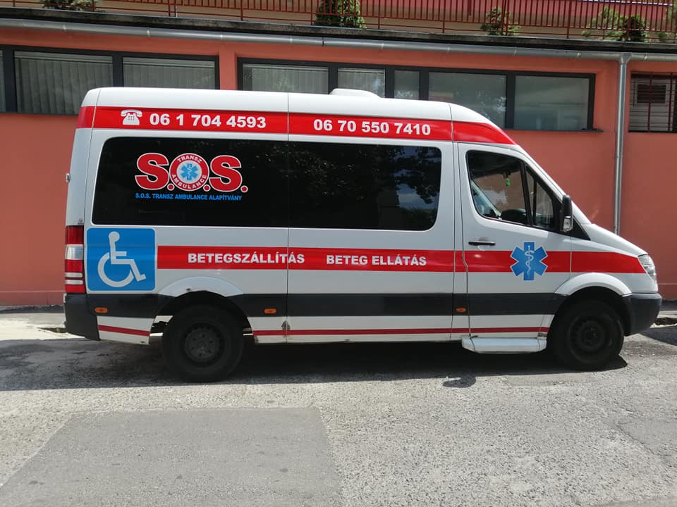 SOS transz ambulance alapítvány betegszállító autó